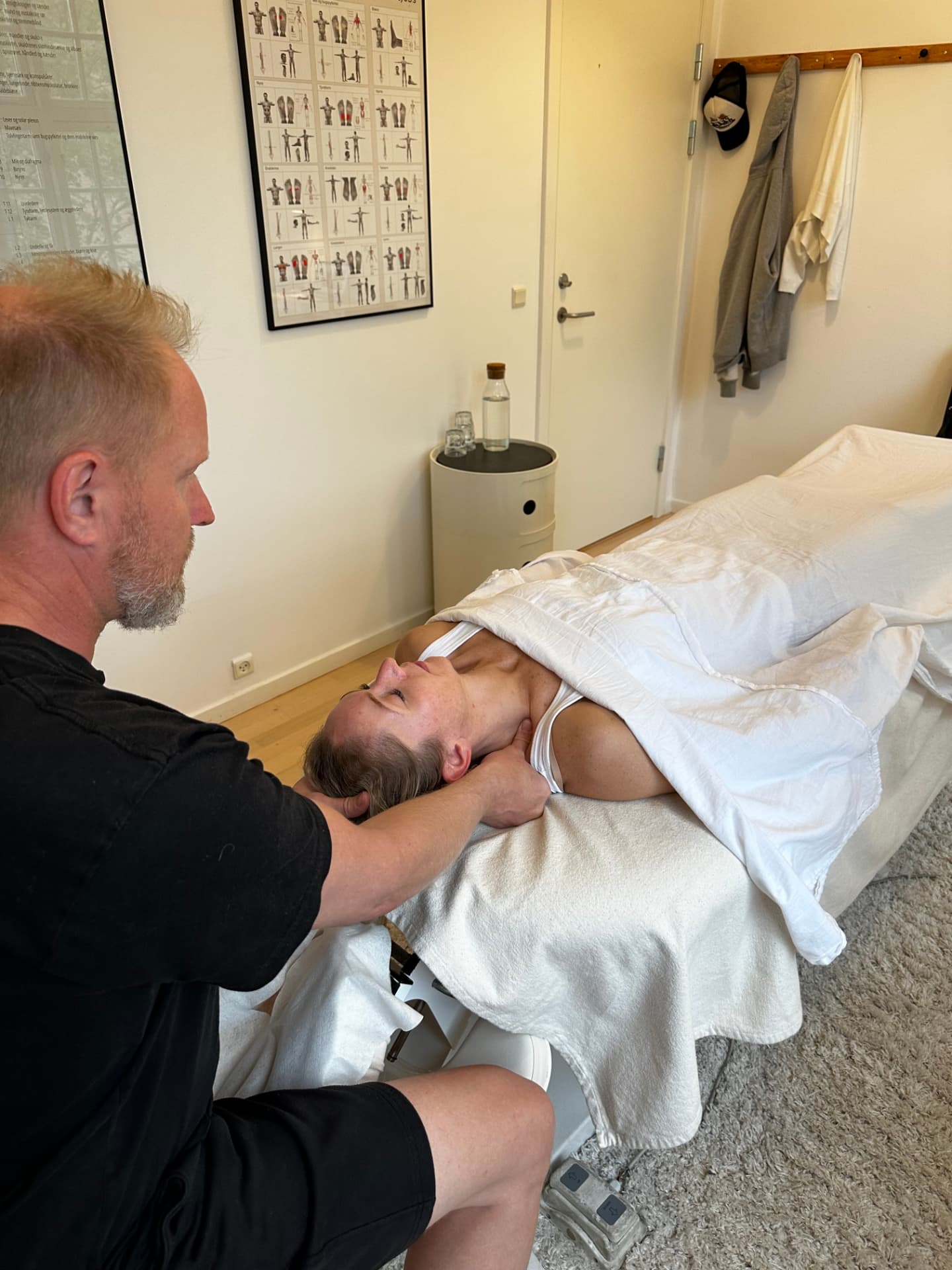 Nakkebehandling